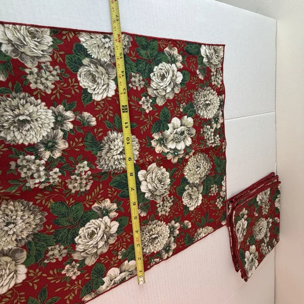 Vintage Red, Gold & White Floral Linen Cotton Napkins Set of 4 Cottagecore